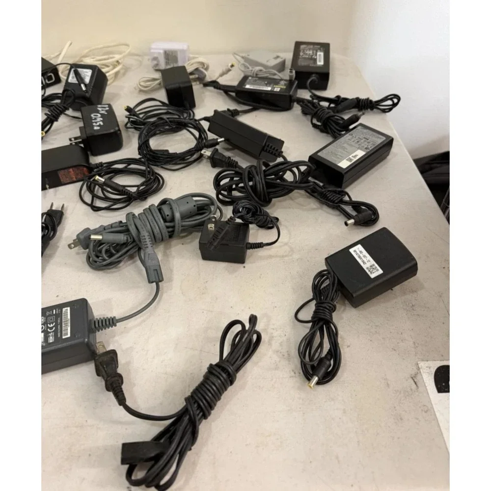 Huge Mixed Lot Of PS1 PS2 PS3 PS4 Wii Nintendo TV Wired Chargers Docking & More!